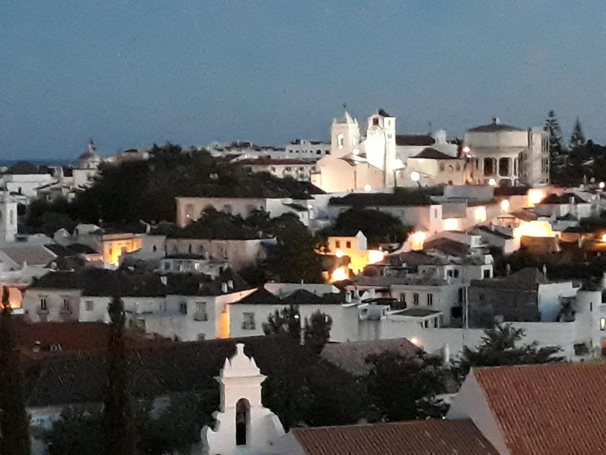 Aparte Wohnung Mit Sudterrasse Am Park Tavira Bagian luar foto